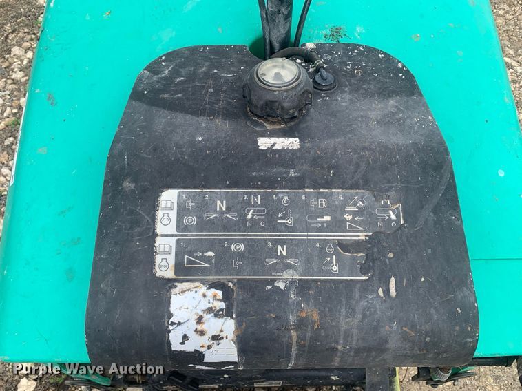 image for item KX9789 2010 Toro Ultra Buggy concrete buggy 