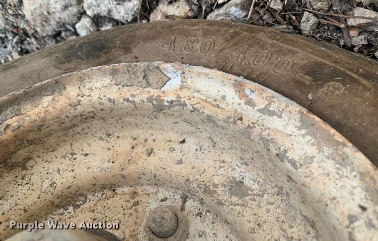 image for item KX9789 2010 Toro Ultra Buggy concrete buggy 