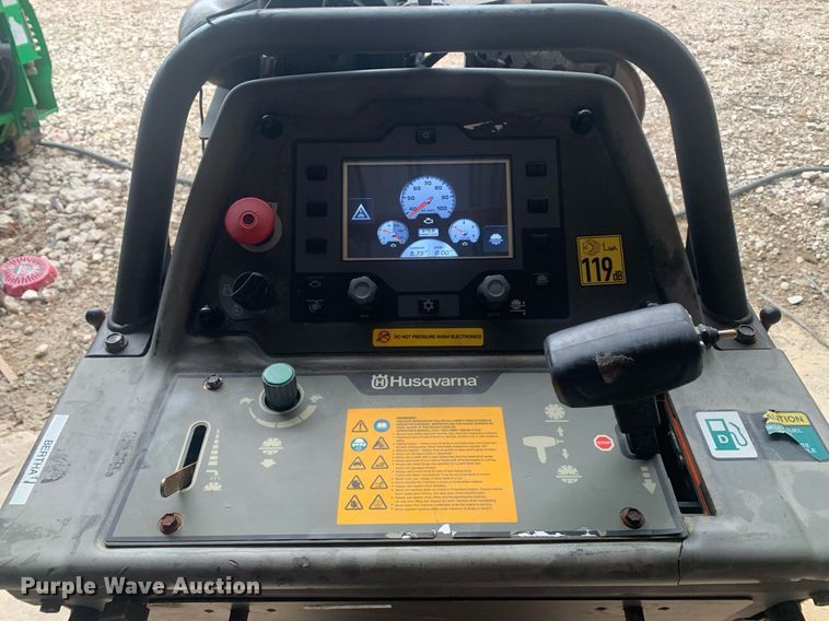 image for item KX9792 2019 Husqvarna  FS 5000D Concrete saw