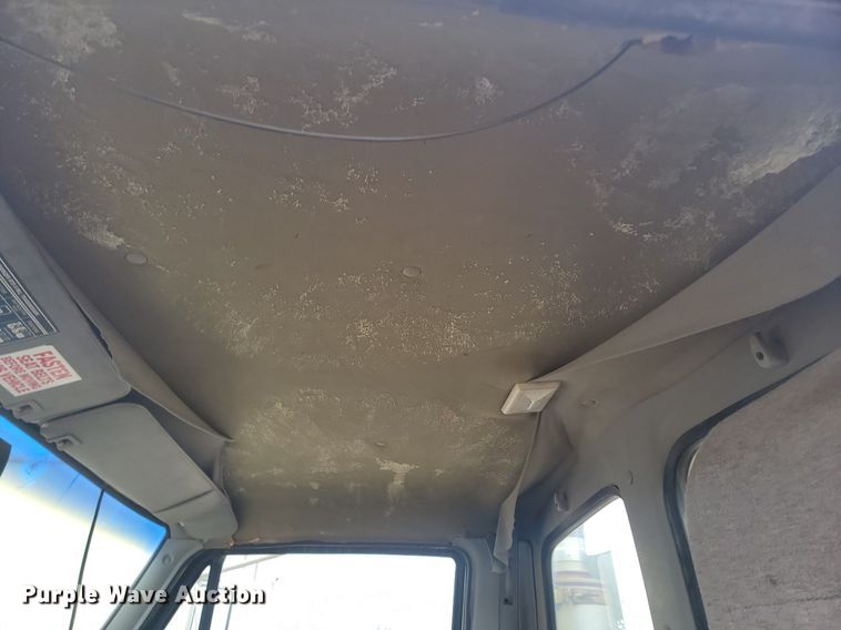 image for item LA9631 1998 Ford S86 ready mix truck