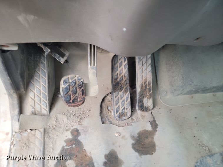 image for item LA9631 1998 Ford S86 ready mix truck