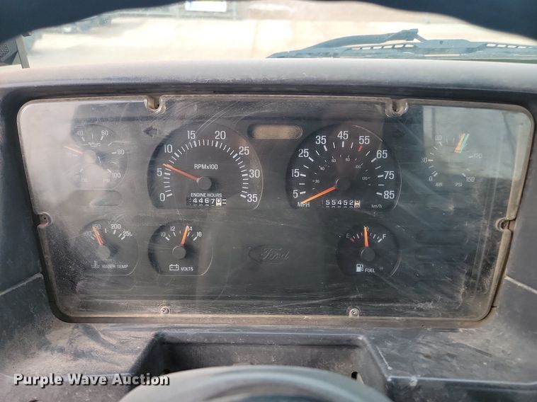 image for item LA9631 1998 Ford S86 ready mix truck