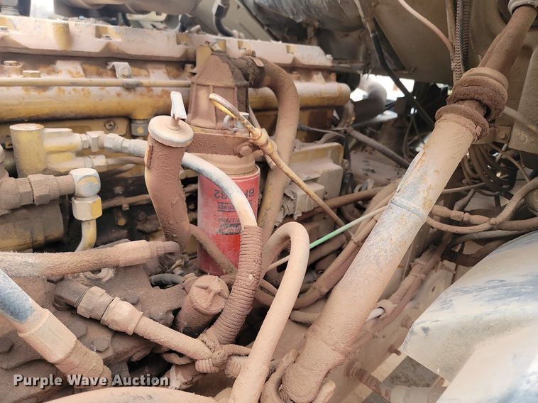 image for item LA9631 1998 Ford S86 ready mix truck