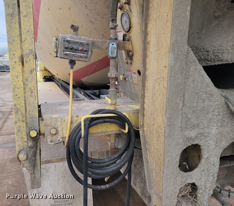 image for item LA9633 2003 Kenworth W900 ready mix truck