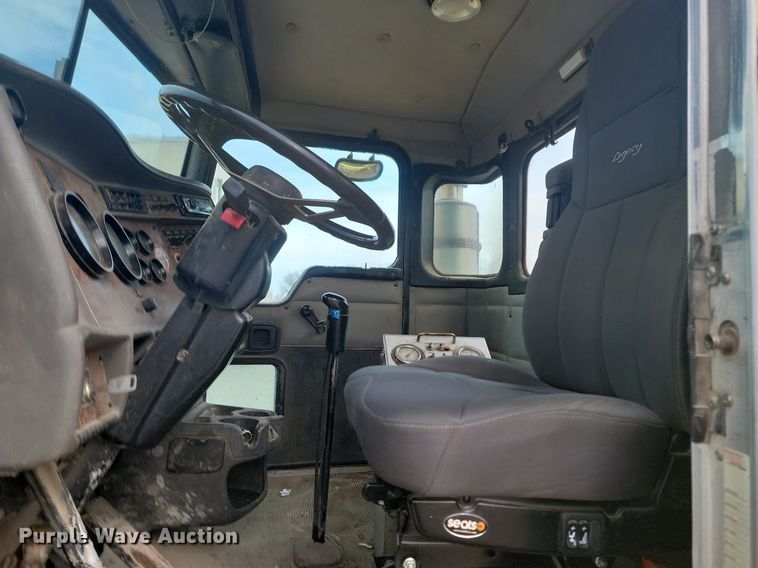 image for item LA9633 2003 Kenworth W900 ready mix truck