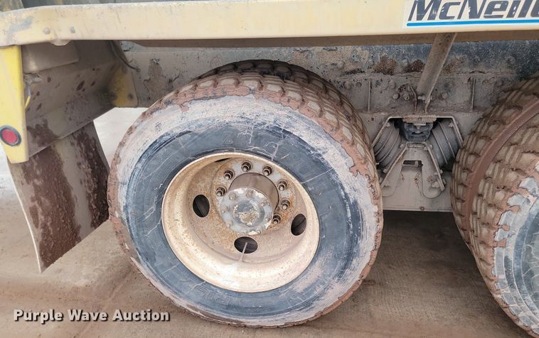 image for item LA9633 2003 Kenworth W900 ready mix truck