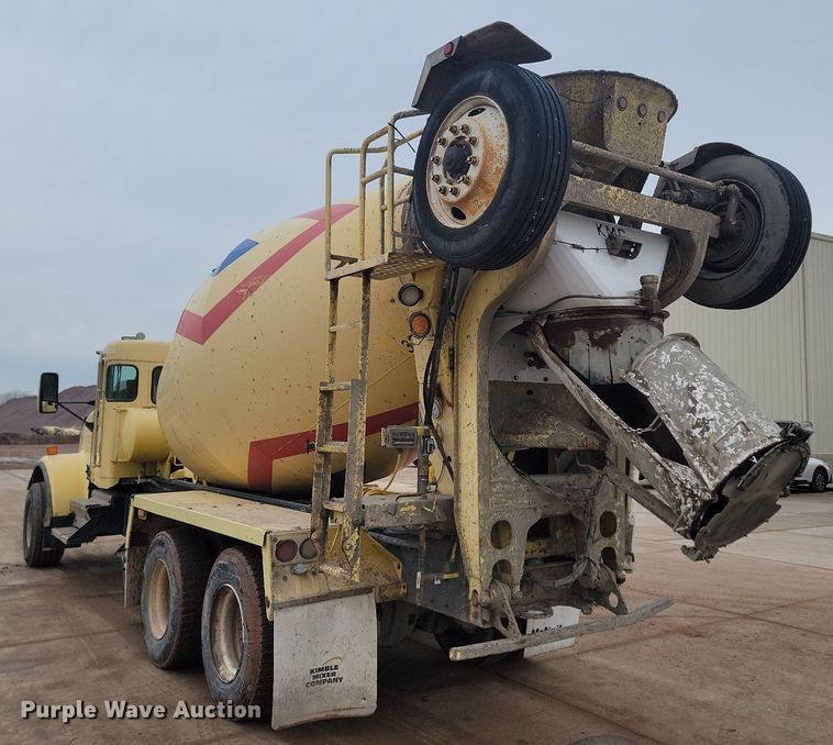 image for item LA9634 2003 Kenworth  W900 ready mix truck