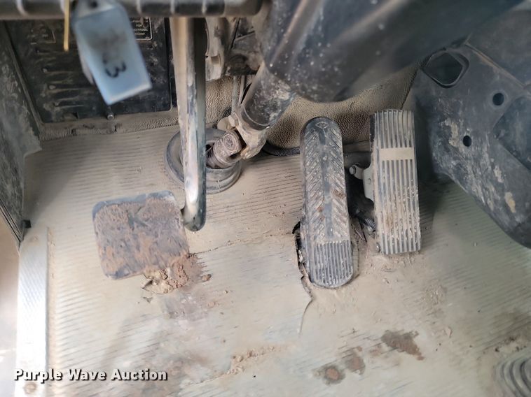 image for item LA9634 2003 Kenworth  W900 ready mix truck