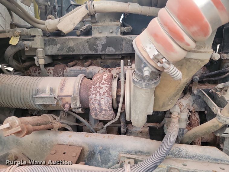 image for item LA9634 2003 Kenworth  W900 ready mix truck