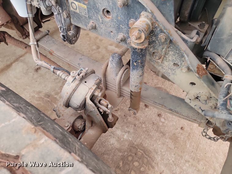 image for item LA9634 2003 Kenworth  W900 ready mix truck