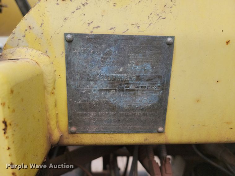 image for item LA9635 2004 Kenworth  W900 ready mix truck