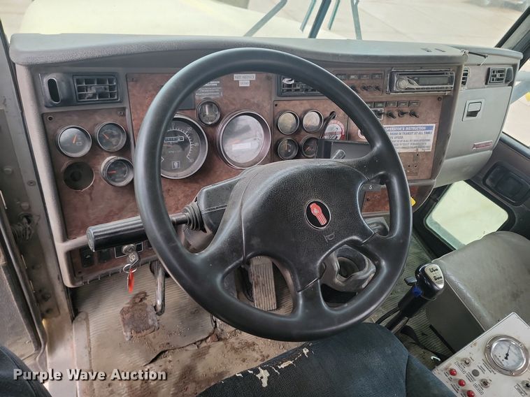 image for item LA9635 2004 Kenworth  W900 ready mix truck