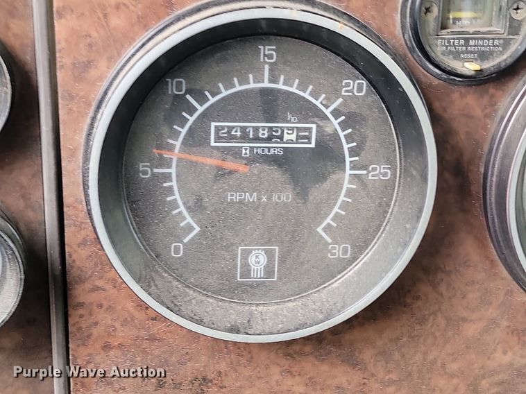 image for item LA9635 2004 Kenworth  W900 ready mix truck