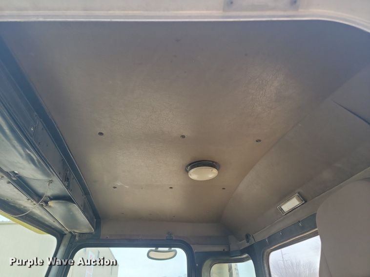 image for item LA9636 2004 Kenworth  W900 ready mix truck