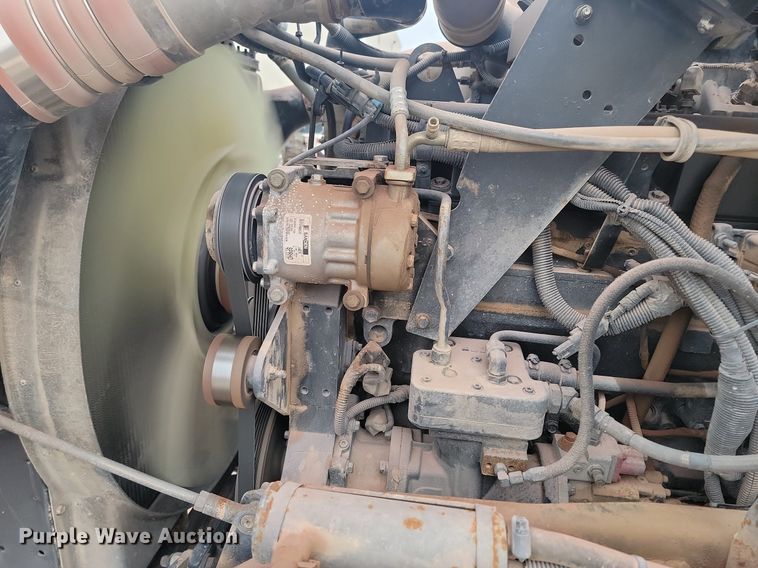 image for item LA9636 2004 Kenworth  W900 ready mix truck