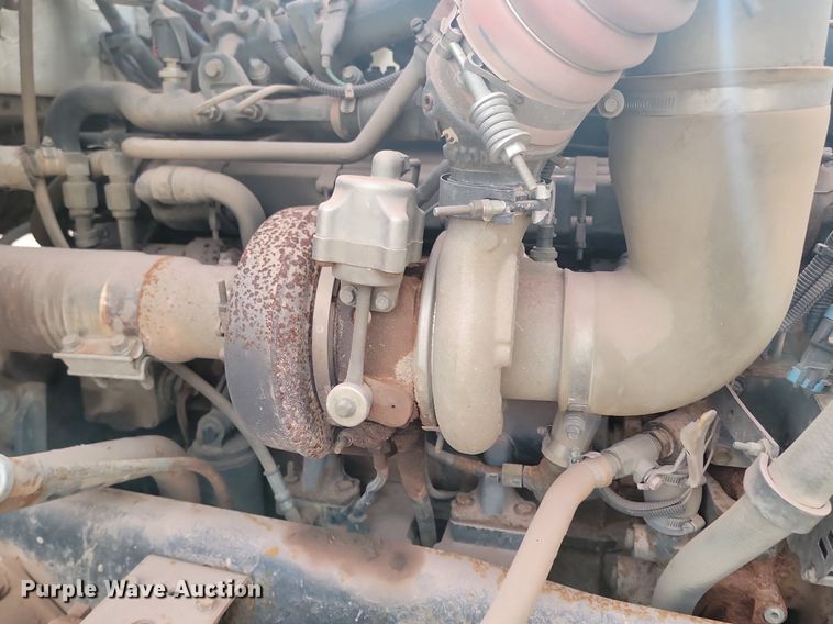 image for item LA9637 2004 Kenworth  W900  ready mix truck