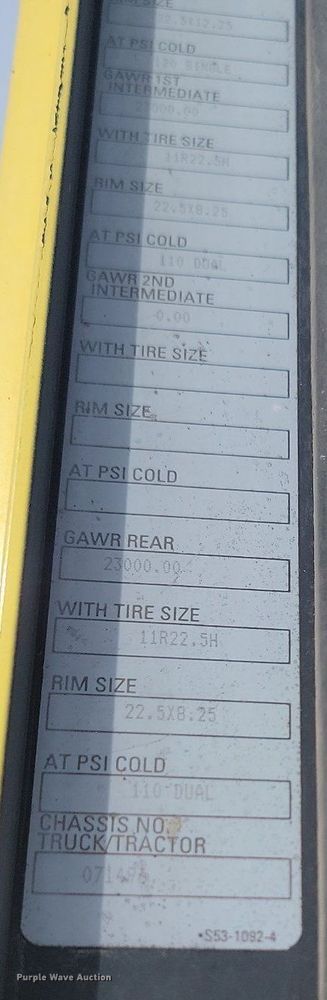 image for item LA9637 2004 Kenworth  W900  ready mix truck