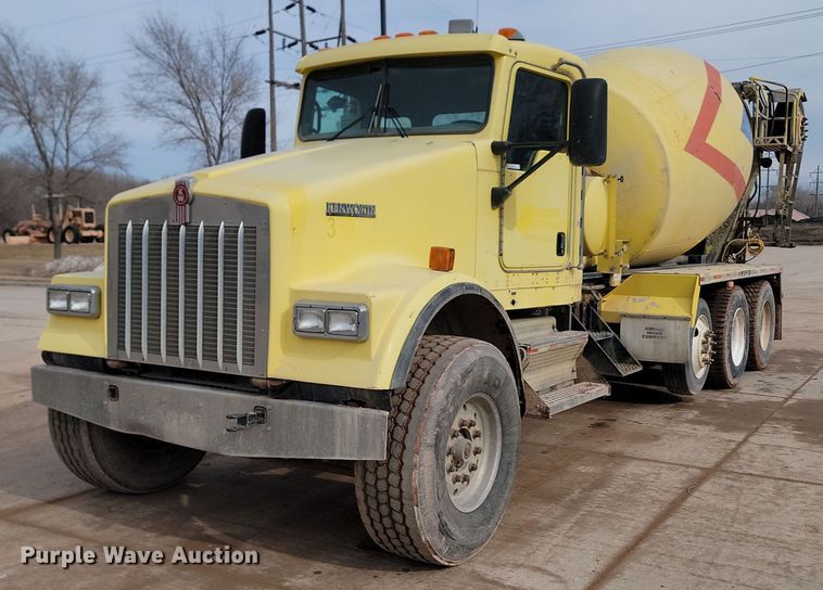 image for item LA9638 2006 Kenworth  W900 ready mix truck