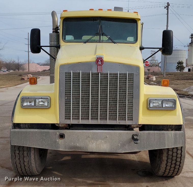 image for item LA9638 2006 Kenworth  W900 ready mix truck