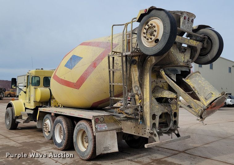 image for item LA9638 2006 Kenworth  W900 ready mix truck