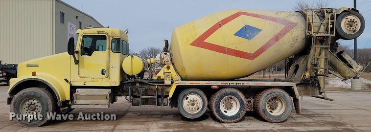 image for item LA9638 2006 Kenworth  W900 ready mix truck
