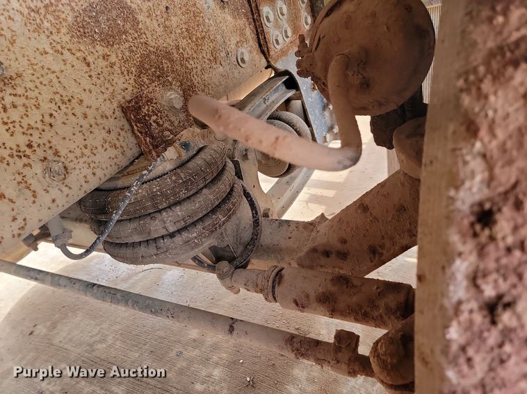 image for item LA9638 2006 Kenworth  W900 ready mix truck