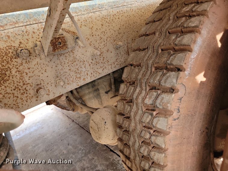 image for item LA9638 2006 Kenworth  W900 ready mix truck