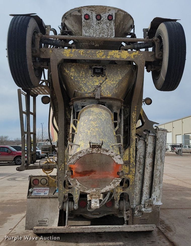 image for item LA9638 2006 Kenworth  W900 ready mix truck