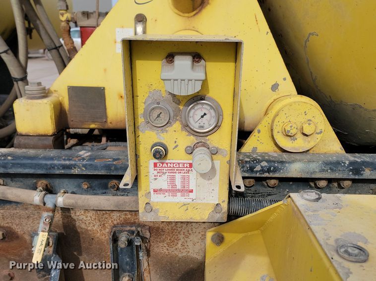 image for item LA9638 2006 Kenworth  W900 ready mix truck