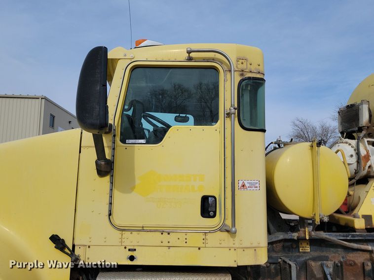 image for item LA9638 2006 Kenworth  W900 ready mix truck