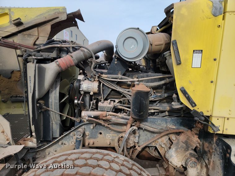 image for item LA9638 2006 Kenworth  W900 ready mix truck