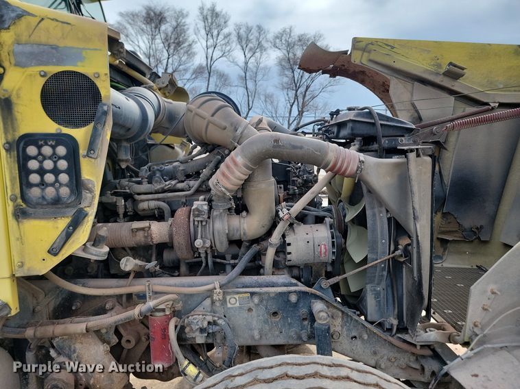 image for item LA9638 2006 Kenworth  W900 ready mix truck