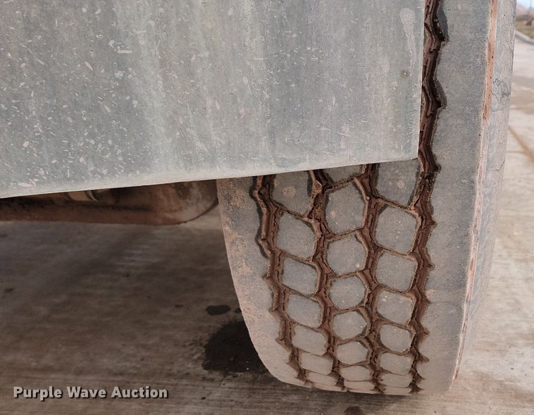 image for item LA9638 2006 Kenworth  W900 ready mix truck