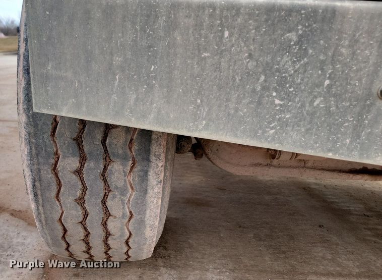 image for item LA9638 2006 Kenworth  W900 ready mix truck