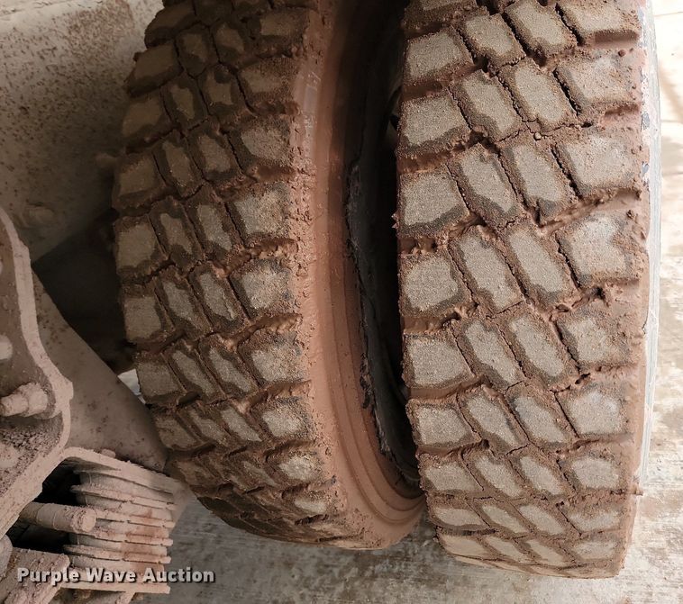 image for item LA9638 2006 Kenworth  W900 ready mix truck