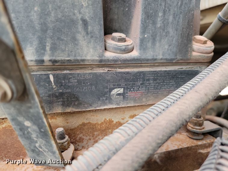 image for item LA9639 2004 Kenworth W900  ready mix truck