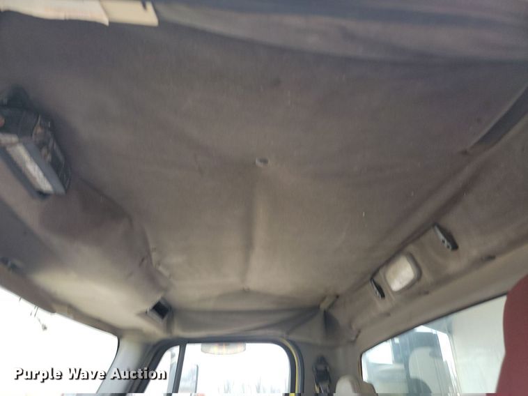 image for item LA9640 2006 Freightliner  M2 Business Class dump truck