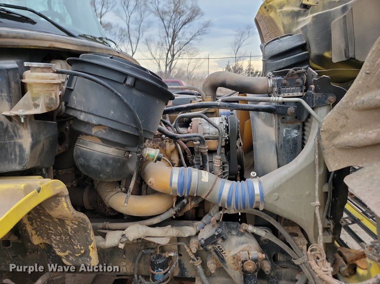 image for item LA9640 2006 Freightliner  M2 Business Class dump truck