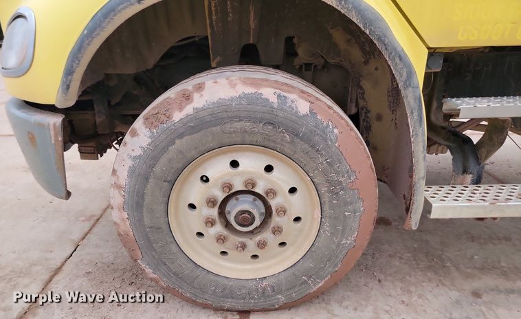 image for item LA9640 2006 Freightliner  M2 Business Class dump truck