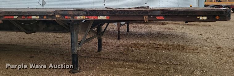 image for item LA9653 1986 Aztec flatbed trailer