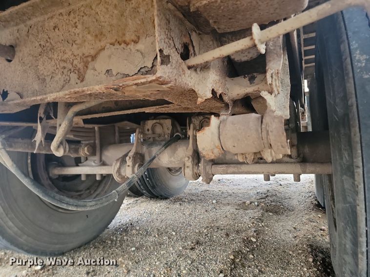 image for item LA9653 1986 Aztec flatbed trailer