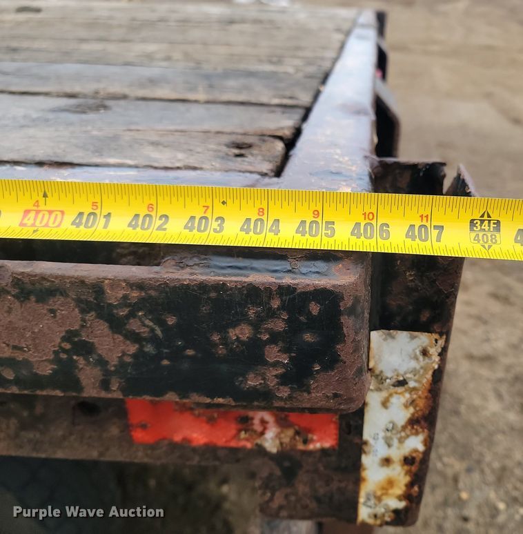 image for item LA9653 1986 Aztec flatbed trailer