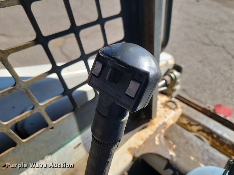 image for item LA9659 2003 Bobcat  T200 tracked skid steer loader