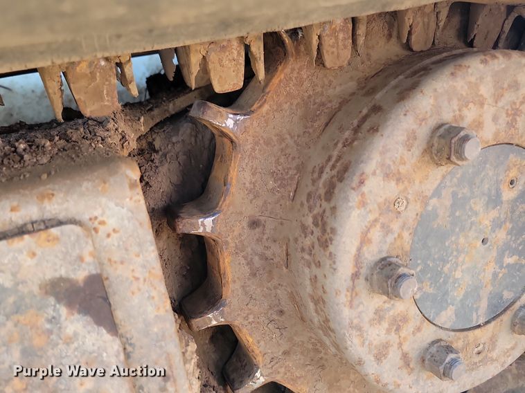 image for item LA9659 2003 Bobcat  T200 tracked skid steer loader