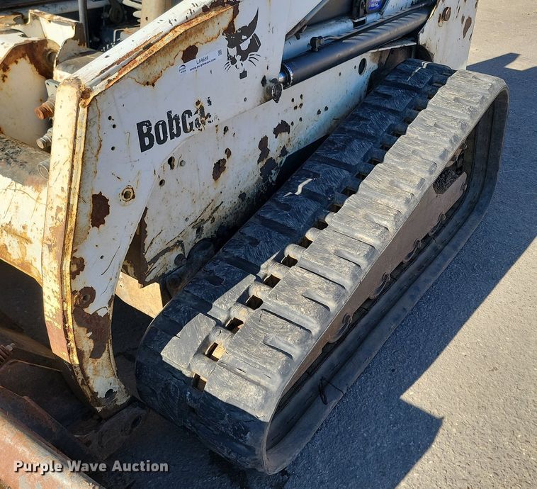 image for item LA9659 2003 Bobcat  T200 tracked skid steer loader