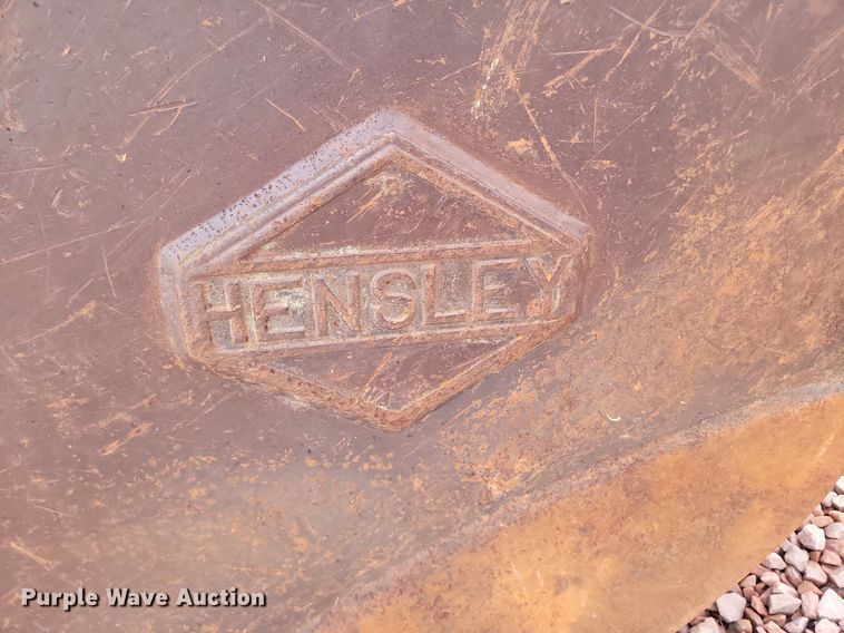 image for item LA9673 Hensley 36