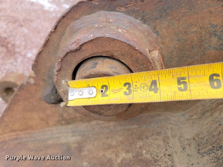 image for item LA9673 Hensley 36