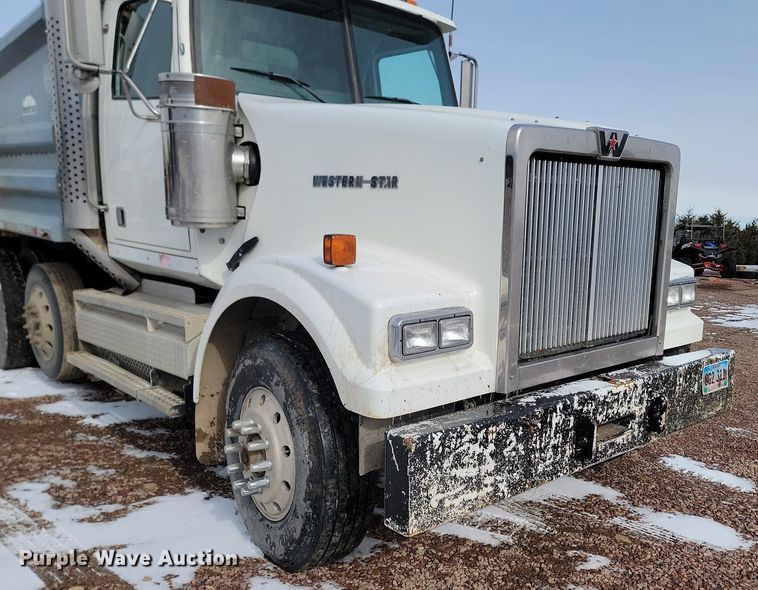 image for item LA9674 2008 Western Star 4900FA dump truck