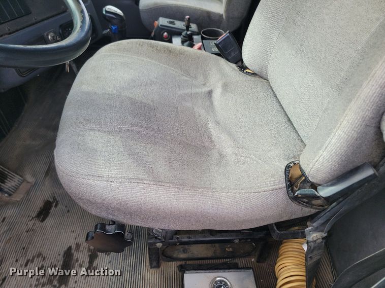 image for item LA9674 2008 Western Star 4900FA dump truck