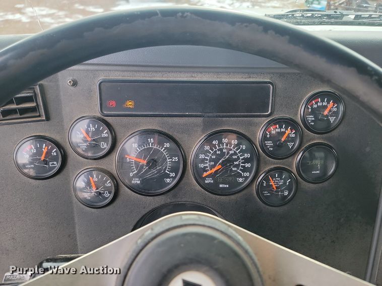 image for item LA9674 2008 Western Star 4900FA dump truck